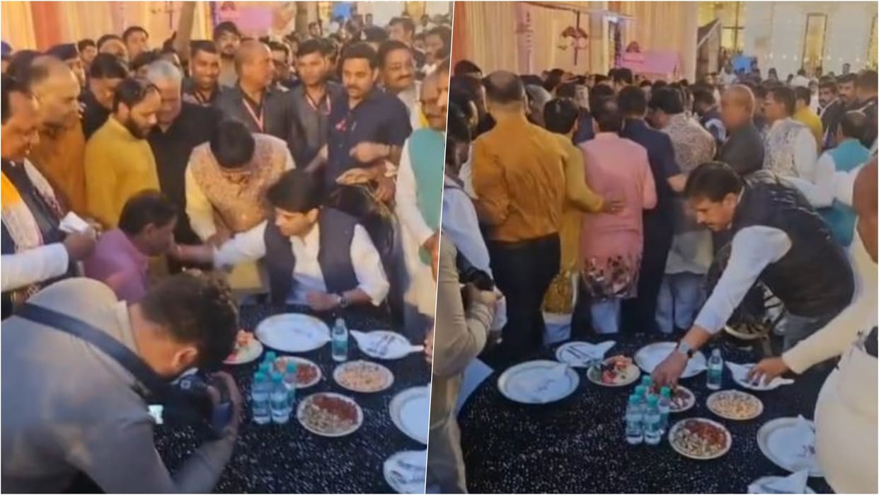 MP News: Supporters grab cashews and almonds as minister turns away, some pocket dry fruits in chaos