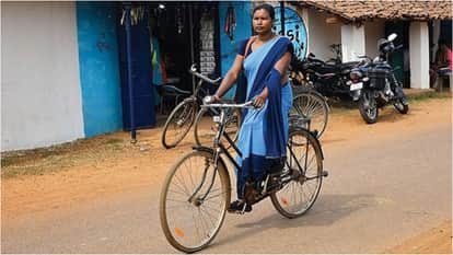 Forbes India Powerful Women List 2021 Odisha Asha Worker Matilda Kullu Success Story in Hindi