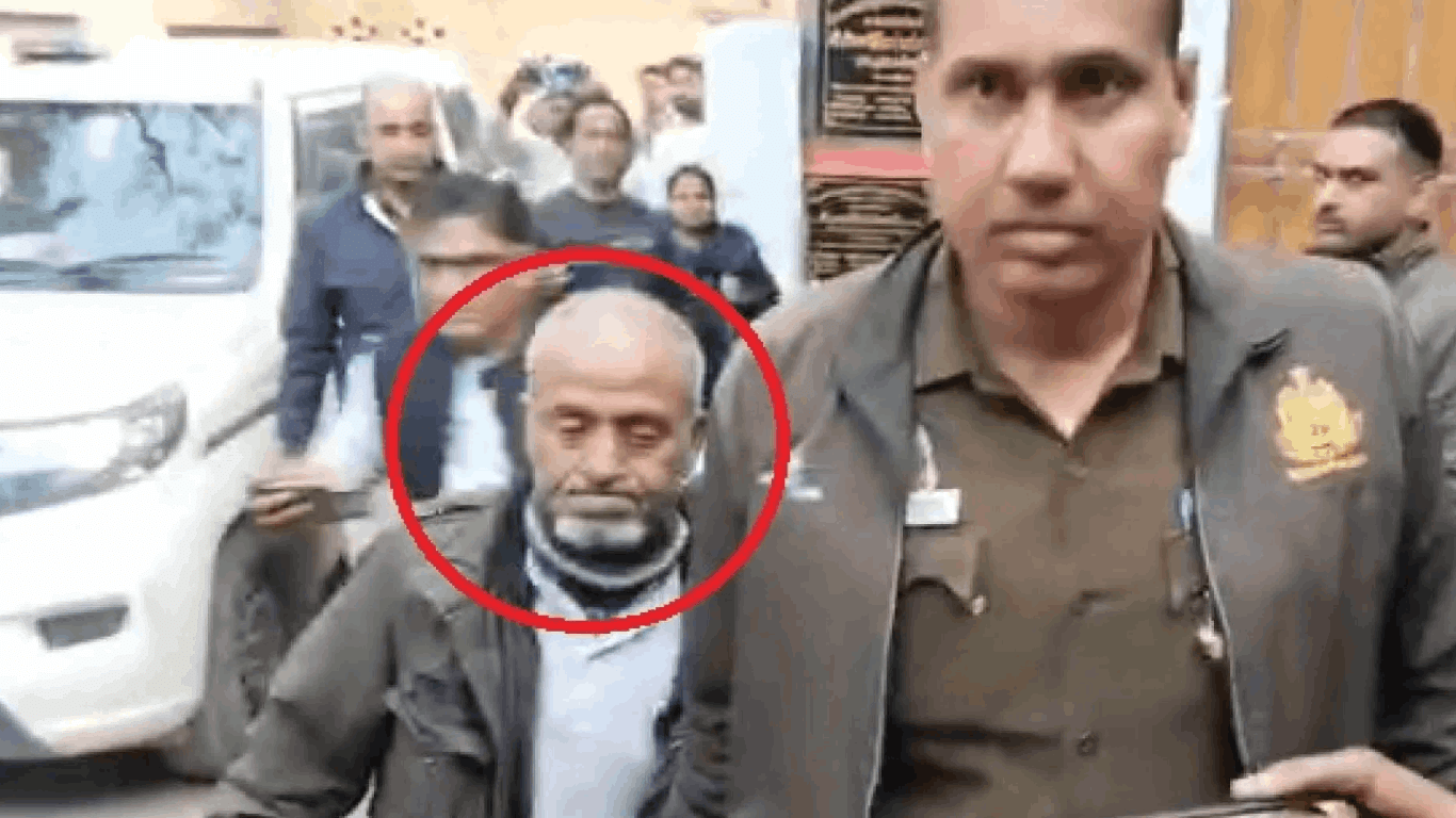 Delhi triple murder new links of tantrik Kamruddin found in chat logs