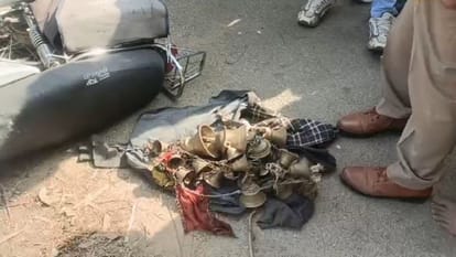 Villagers caught two thieves fleeing after stealing a bell from a Shiva temple in Budaun
