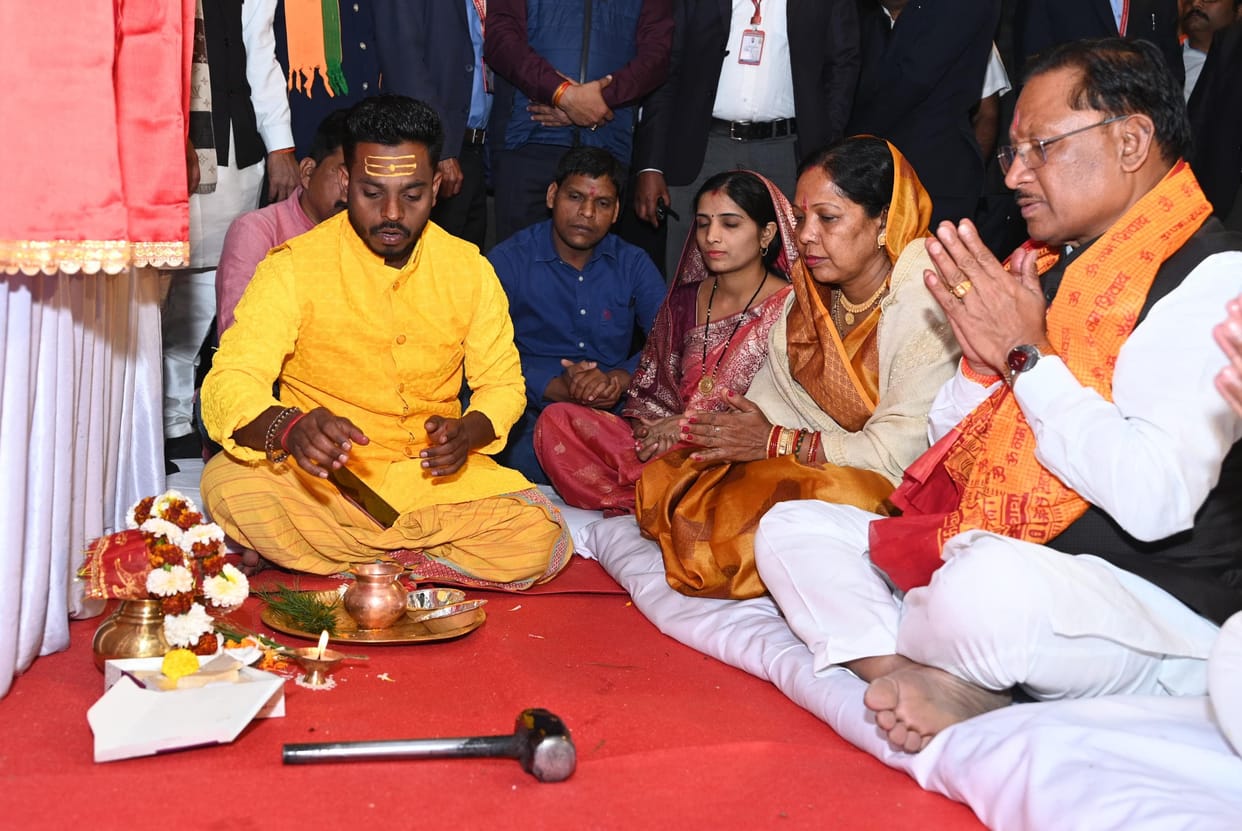 Mahashivratri: CM Sai performed puja at Baba Dham raigarh