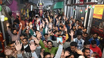 Kanpur Mahashivratri Kanpur is drenched in the colors of Shiva devotion devotees throng the Anandeshwar temple