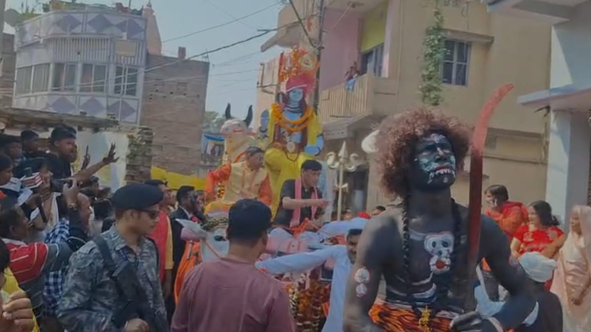 Bihar News Union Minister Nityanand Rai was a driver in the Shiva procession in Hajipur vaishali news