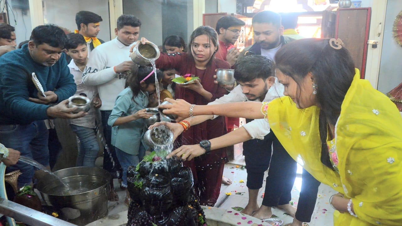 Nath Nagari Bareilly became Shivamaya on Mahashivratri