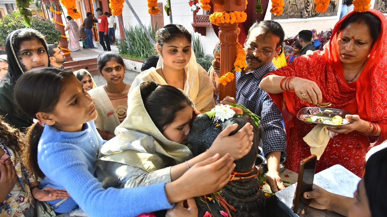 Nath Nagari Bareilly became Shivamaya on Mahashivratri