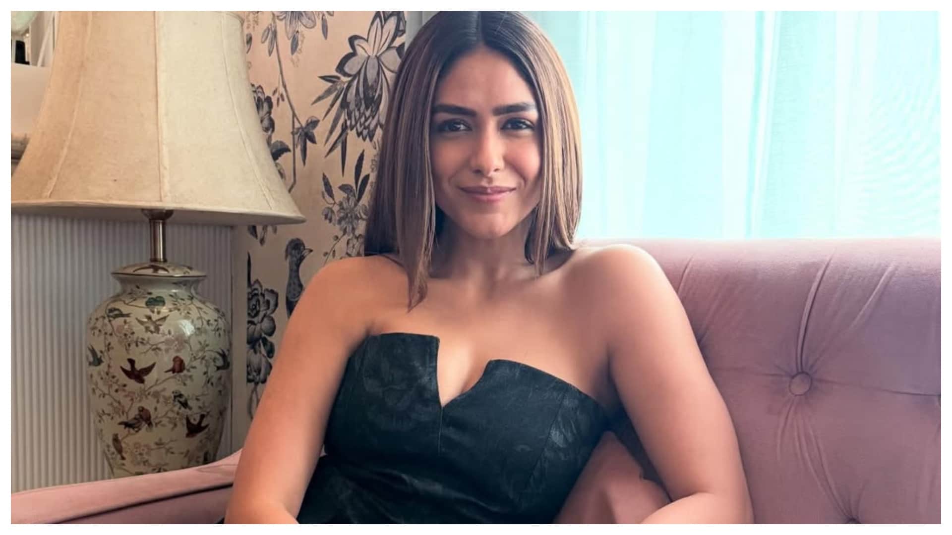 do deewane shaher mein actress mrunal thakur share post with siddhant chaturvedi write Deewani