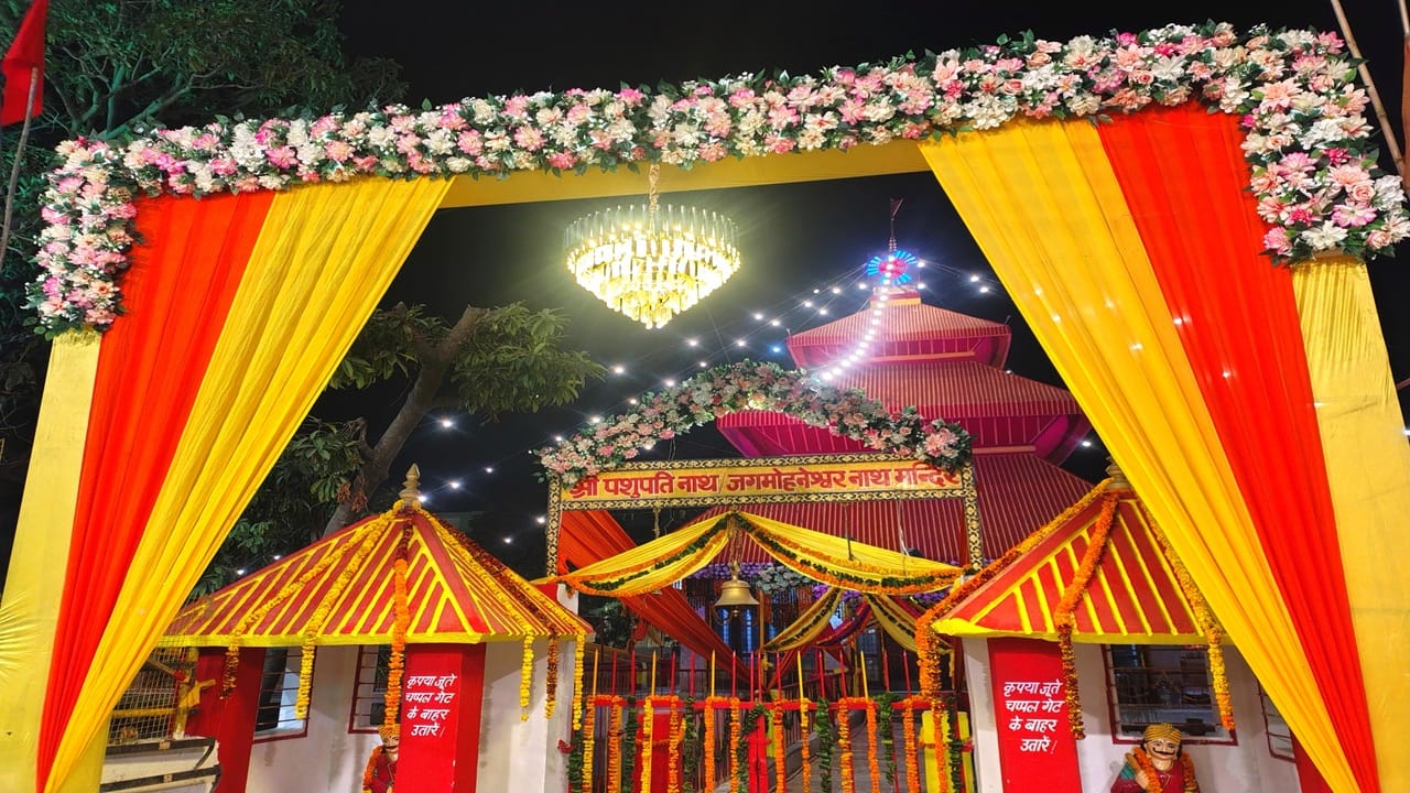 Shiva devotees flocked to Nath temples in Bareilly to perform Jalabhishek on Mahashivratri