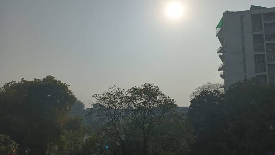 UP Weather Sunshine brightens in morning heat will be felt during day rain alert for next two days