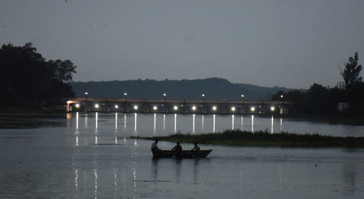 MP Weather Today: मौसम का नया सिस्टम सक्रिय, 18-19 फरवरी को कई जिलों में बारिश के आसार, दिन में बढ़ेगी गर्मी