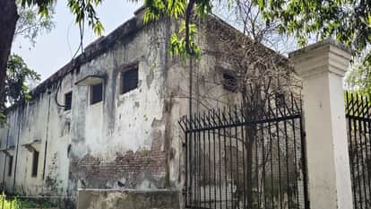 condition of AMU hostels