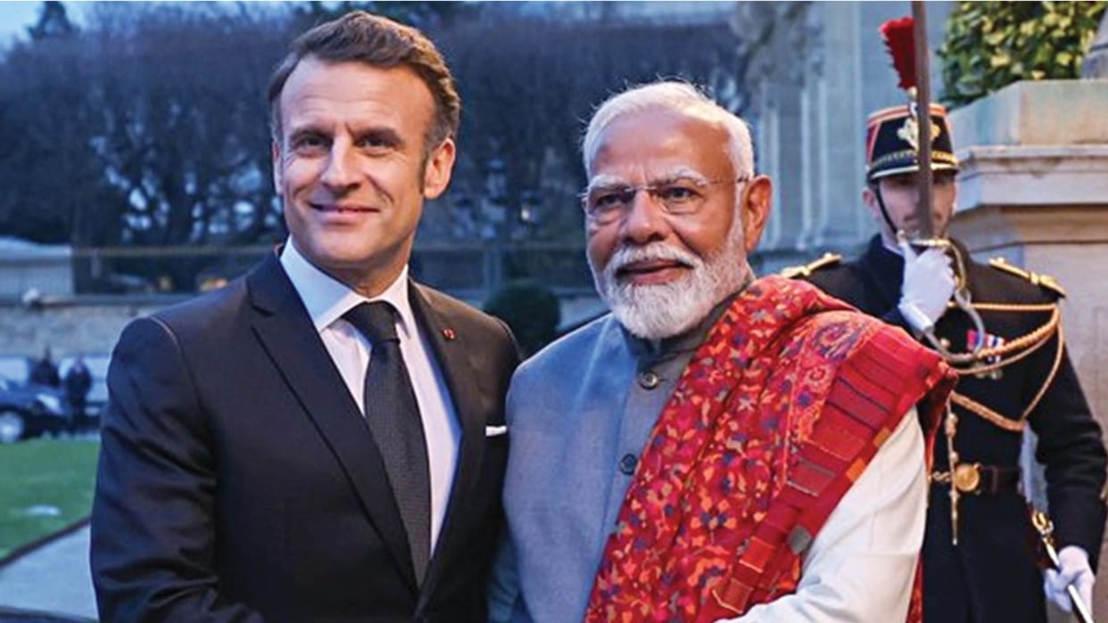 pm modi president emmanuel macron phone call west asia strait of hormuz security updates
