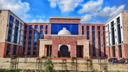 IGIMS examine patients with AI providing digital healthcare facilities at hospital