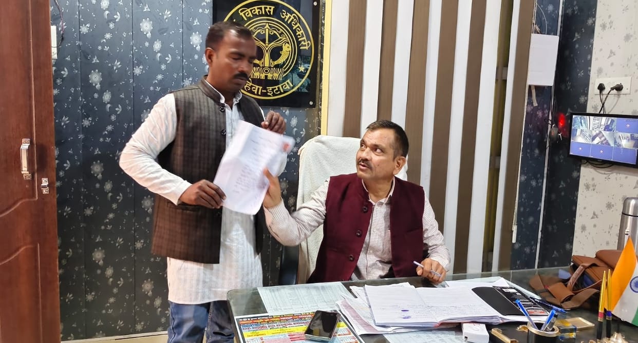 Etawah MPs son tears up proposal in meeting humiliated BDC member resigns says post is not justified