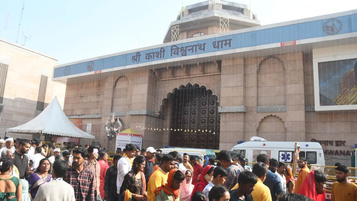 Cleaning operations in lanes around Kashi Vishwanath Temple will be monitored via cameras