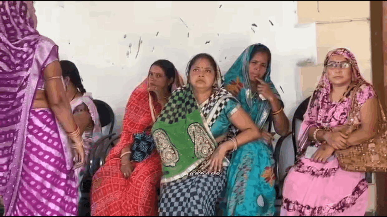 Women from Doomarpali submitted memorandum to Superintendent of Police's office to make village drug