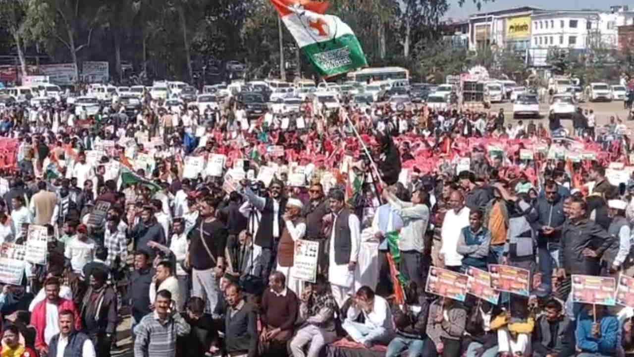 Congress rally in Dehradun deteriorating law and order and increasing crimes police route diversion