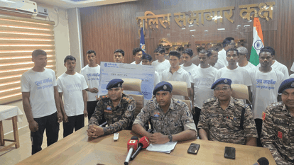 22 Maoists surrendered before police and security forces in Sukma