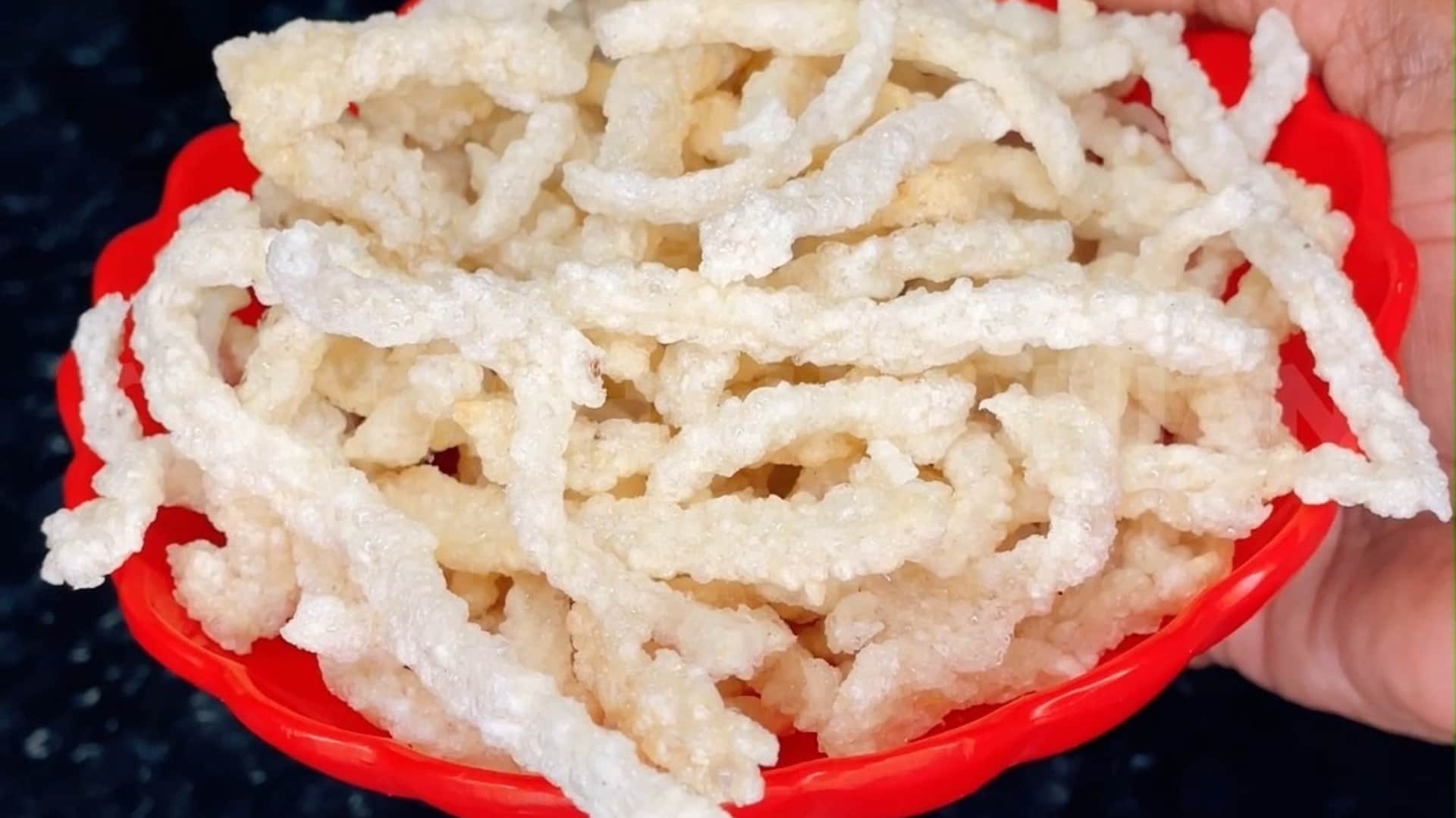 holi special snacks how to make chawal ki kachri at home in hindi