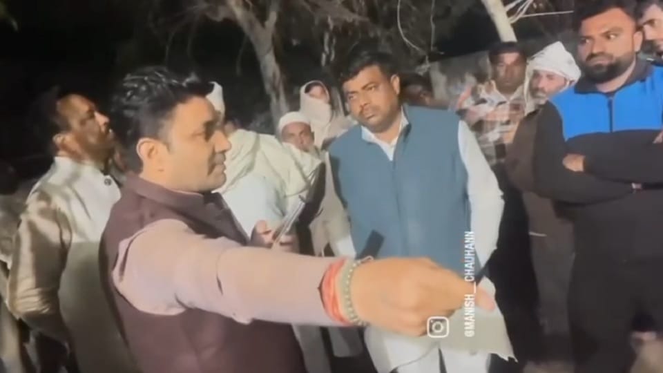 Shamli: 'I will set the power house on fire', BJP MLC Virendra Singh's son Manish told the JE