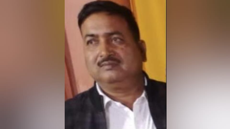 Retired army man shot his wife and son then suicide In Kanpur
