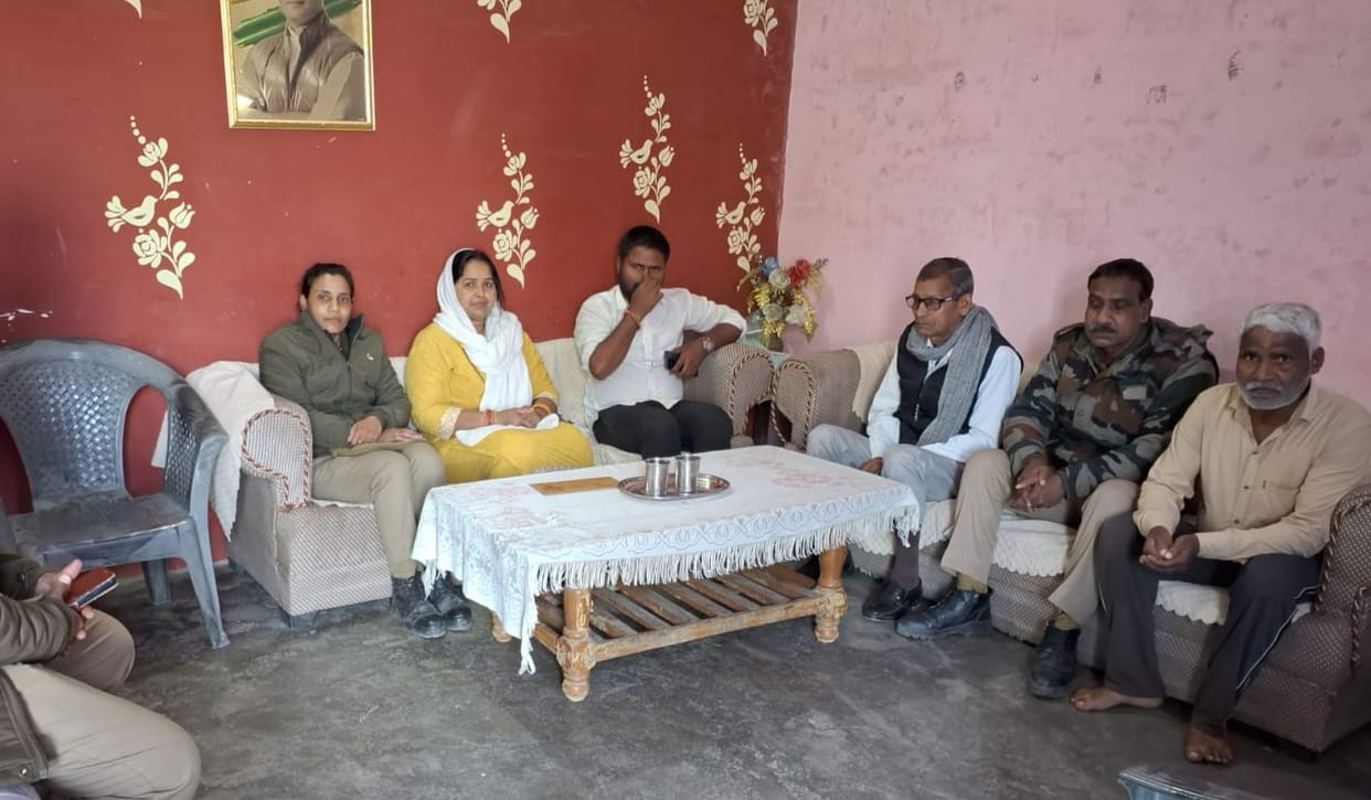 Auraiya Congress district president house arrest preparing to corner government on MNREGA and unemployment
