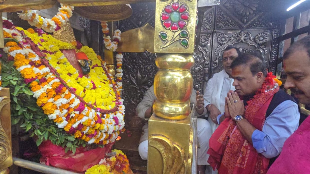 Assam CM Himanta Biswa arrives to visit Vindhyachal said Rahul mentally ill should be treated