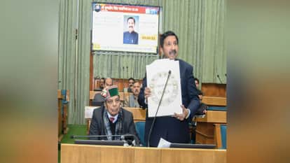 Mukesh Agnihotri spoke in the House with a copy of the Constitution in his hand, RDG constitutional provisions