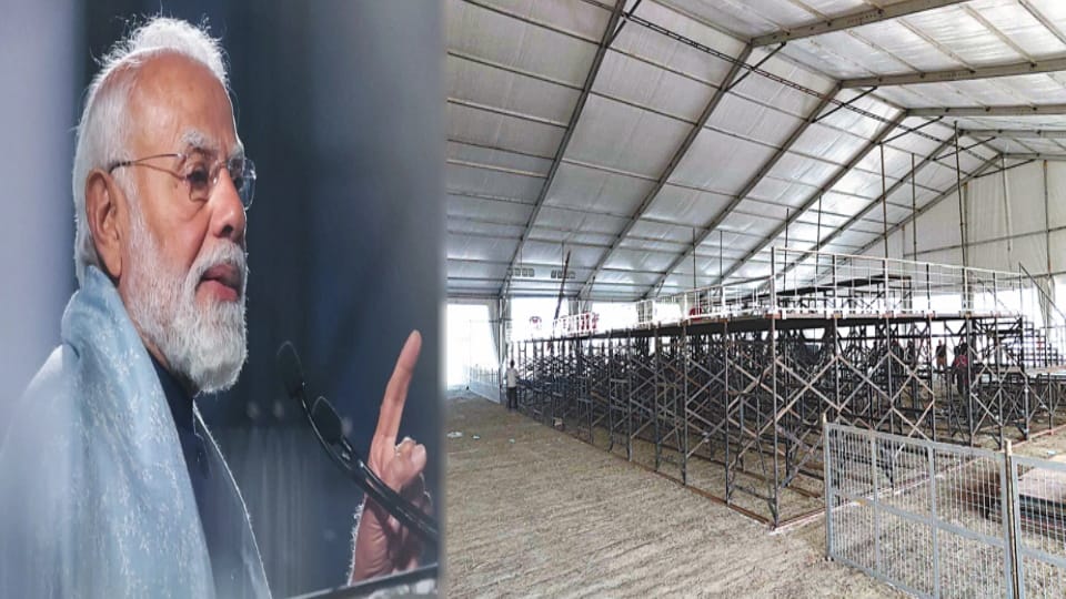 PM Modi Meerut Visit: Narendra Modi to Address Rally from 64-Feet Long, 8-Feet High Stage in Meerut