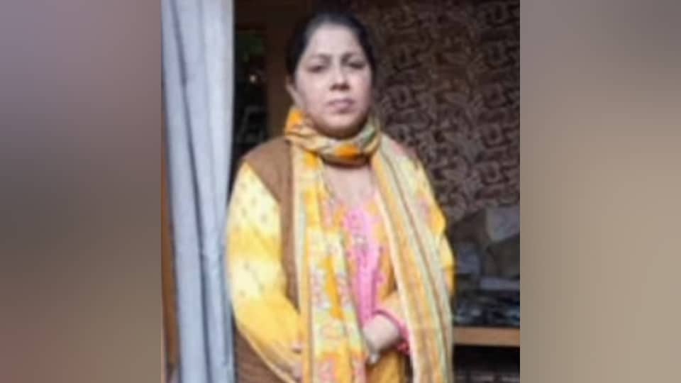 Pakistani woman obtained two voter cards in two different names Arrested in Meerut after 23 years
