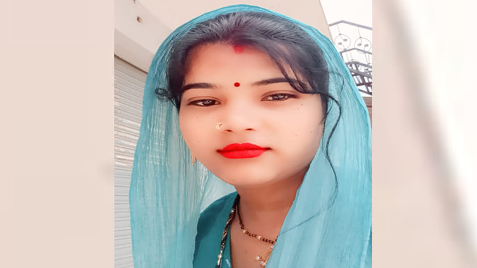 UP: Teacher commits suicide by hanging, accuses relative of harassment