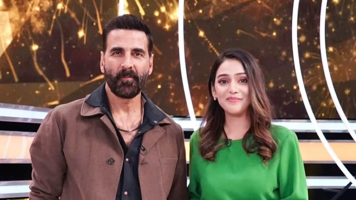 Akshay Kumar Slammed Rj Mahvash Saying I Will Give You 1 Crore And My Kidney Too In The Wheel Of Fortune Show