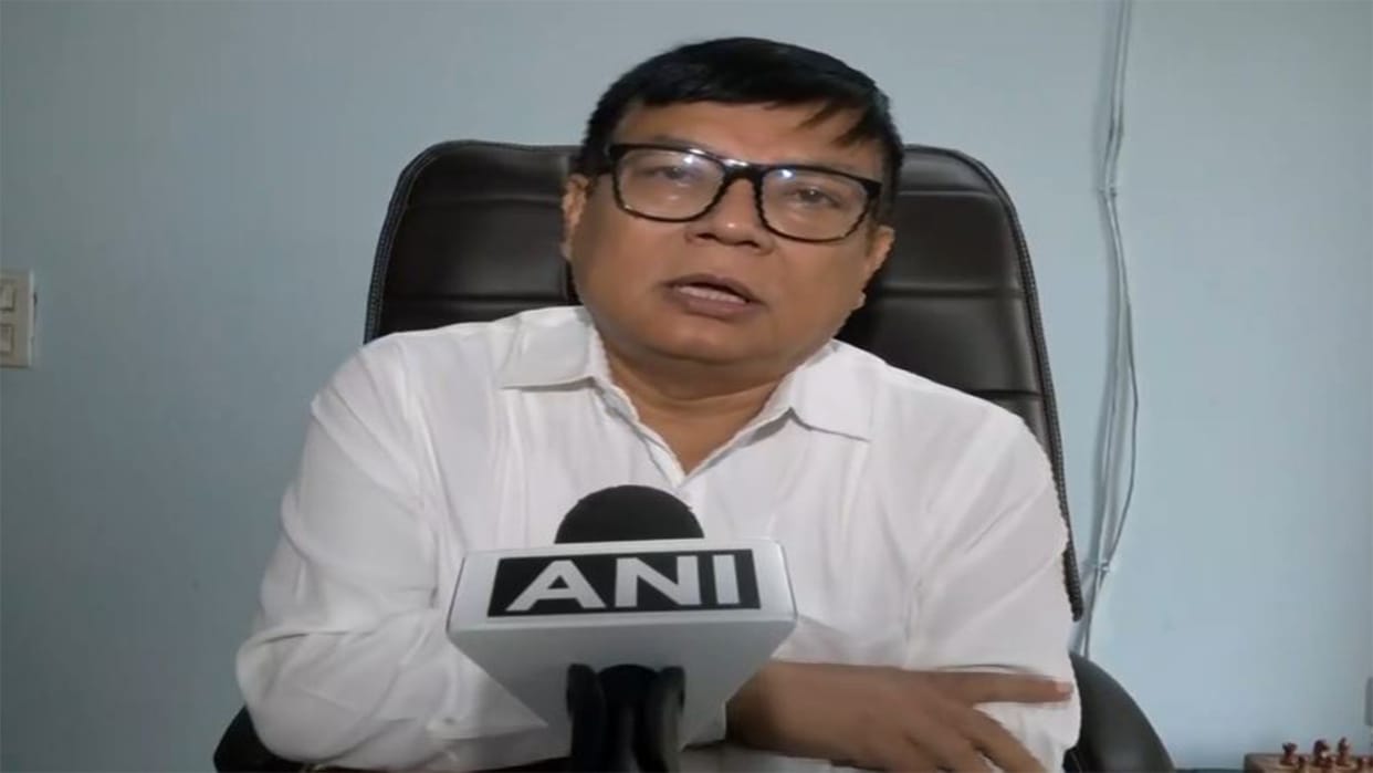 Congress walks out of Assam Assembly, demands disqualification of two defecting MLAs