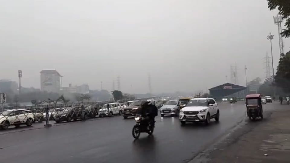 Weathe Update Yellow alert issued for rain in Delhi today