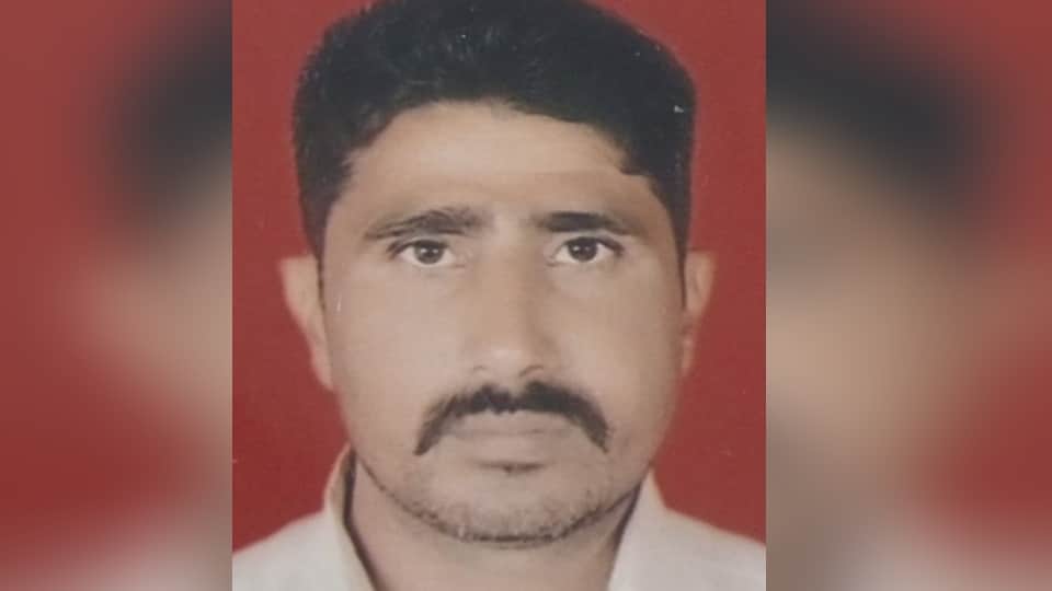 किसान सचिन की फाइल फोटो।