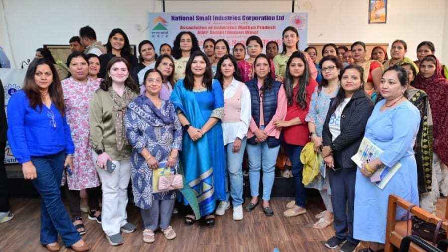 Indore News Mixed reactions from women entrepreneurs and political leaders on MP Budget 2026
