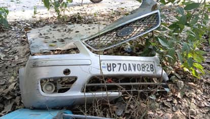 Raebareli: Car overturned in a ditch after hitting a tree, three dead