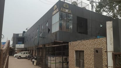 Income Tax Survey Exposes Ahinsa Builders 100 Crore Cash Trail Unearthed in Agra