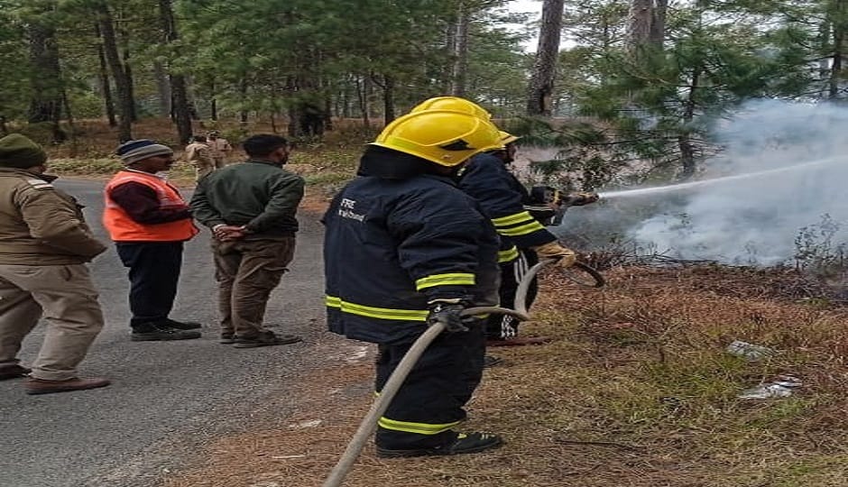 Forest department's mock drill: Fire broke out in Bajeti forest, team reached immediately