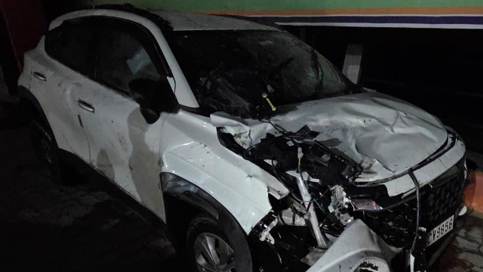 Four youths killed as speeding car falls into drain in Mathura