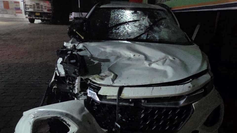 Four youths killed as speeding car falls into drain in Mathura