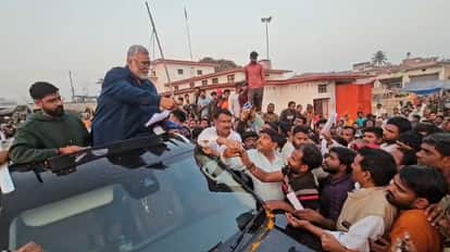 Bihar News: MP Pappu Yadav arrives amid lives destroyed by fire