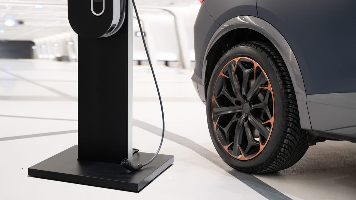 Why Your EV Tires Wearing Down Quicker, How  Extend Their Life