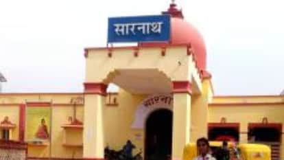 Blast in bottle of water mixed with sulphas at Sarnath station in Varanasi