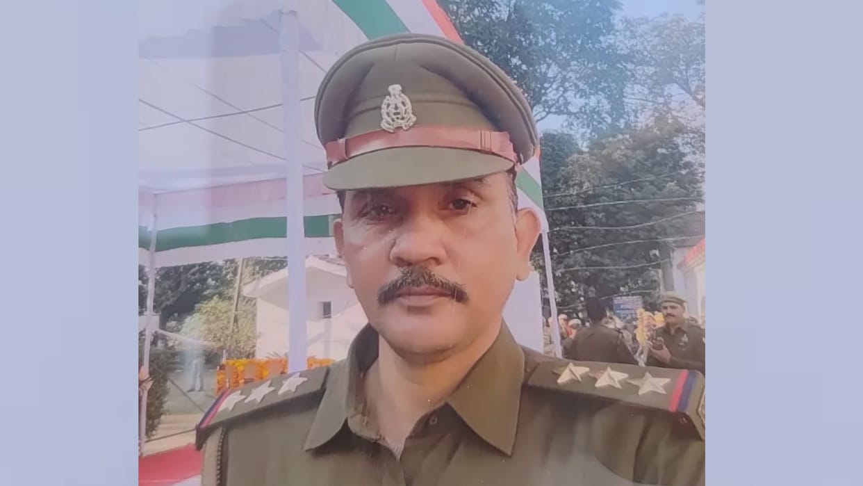 Lucknow: Inspector's health deteriorated after the parade, died in hospital