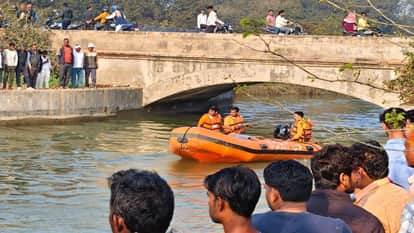 Bike Falls into Canal After Dazzling Headlights One Youth Missing, Search On