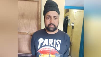 Pathankot Police arrested drug smuggler from Kathua  connection with death of youth drug overdose