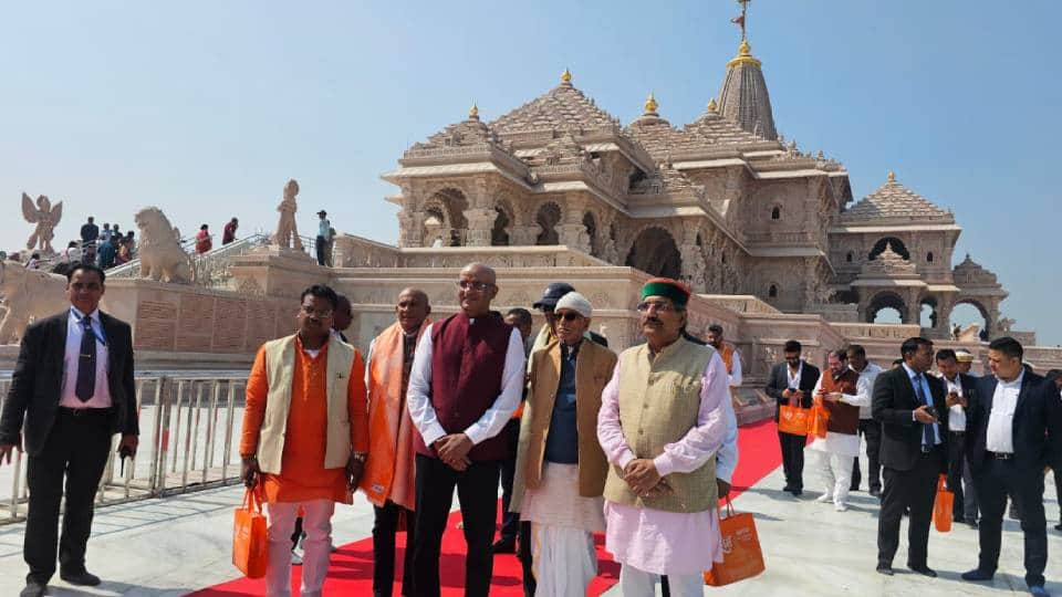 FIR to be filed against Avimukteshwaranand Guyana Vice President loves Ram Mandir Holi celebration in Mathura