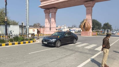 Guyana's Vice President arrives in Ayodhya: Visits Ramlal, stays at Ram Janmabhoomi complex for three hours