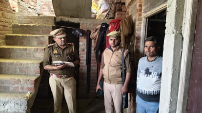 miscreants who entered the house shot and killed the man in Bareilly