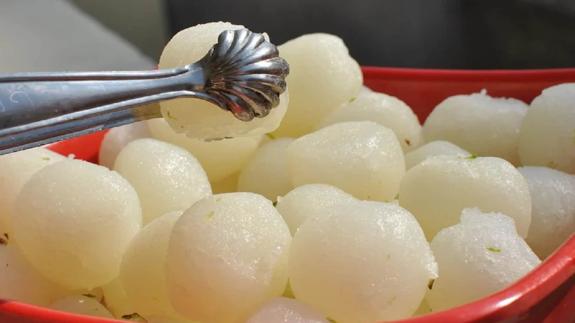 Curdled Milk recipe: Turn Split Milk into Something Delicious fate dudh ki recipe